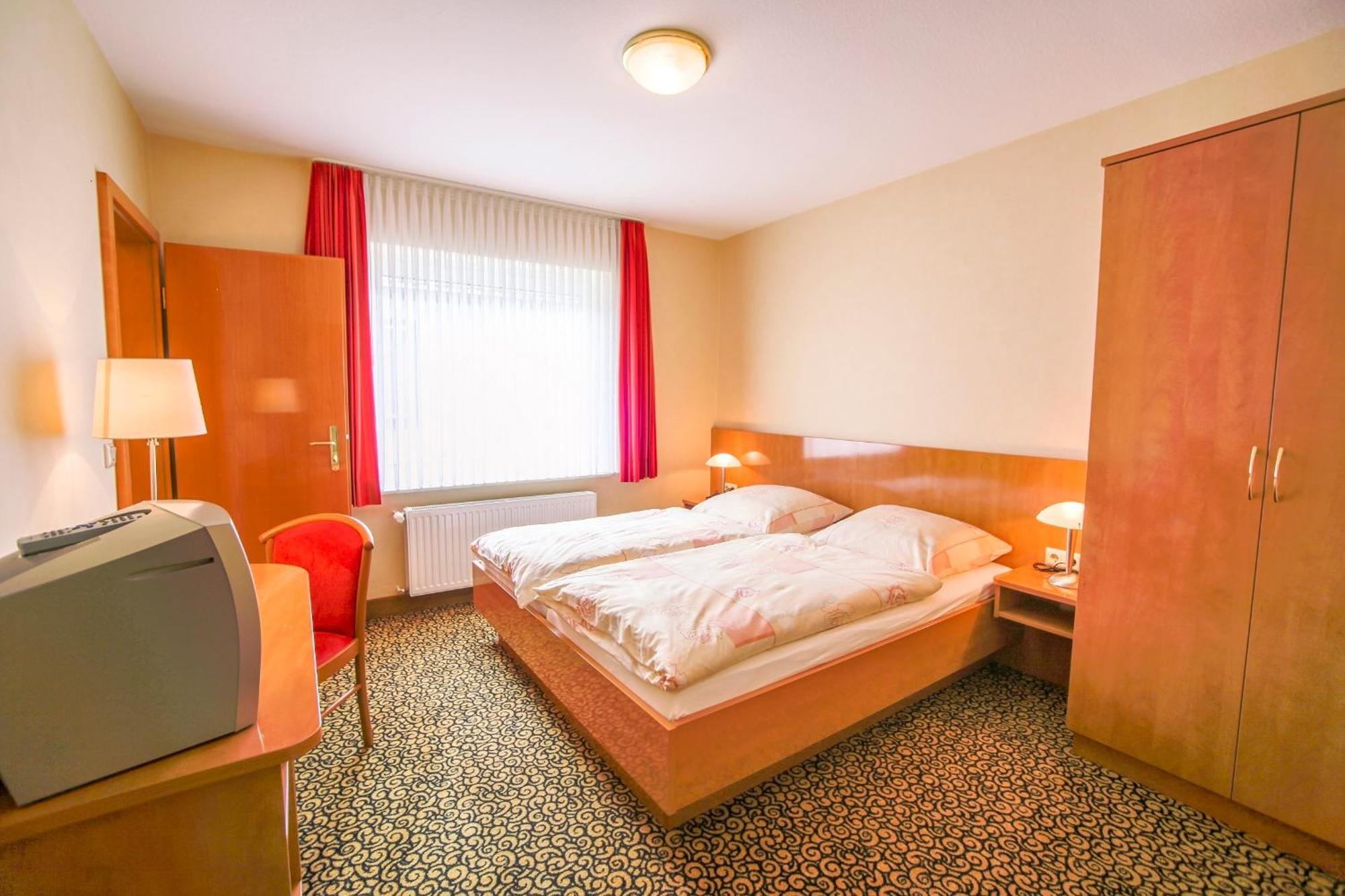 Hotel Matthias Gnarrenburg Rum bild